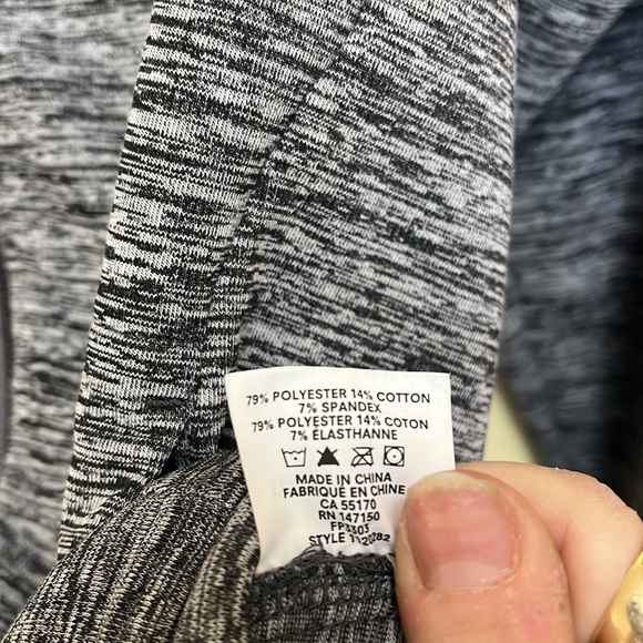 Frank and Oak Zip Hoodie - Picture 4 of 4